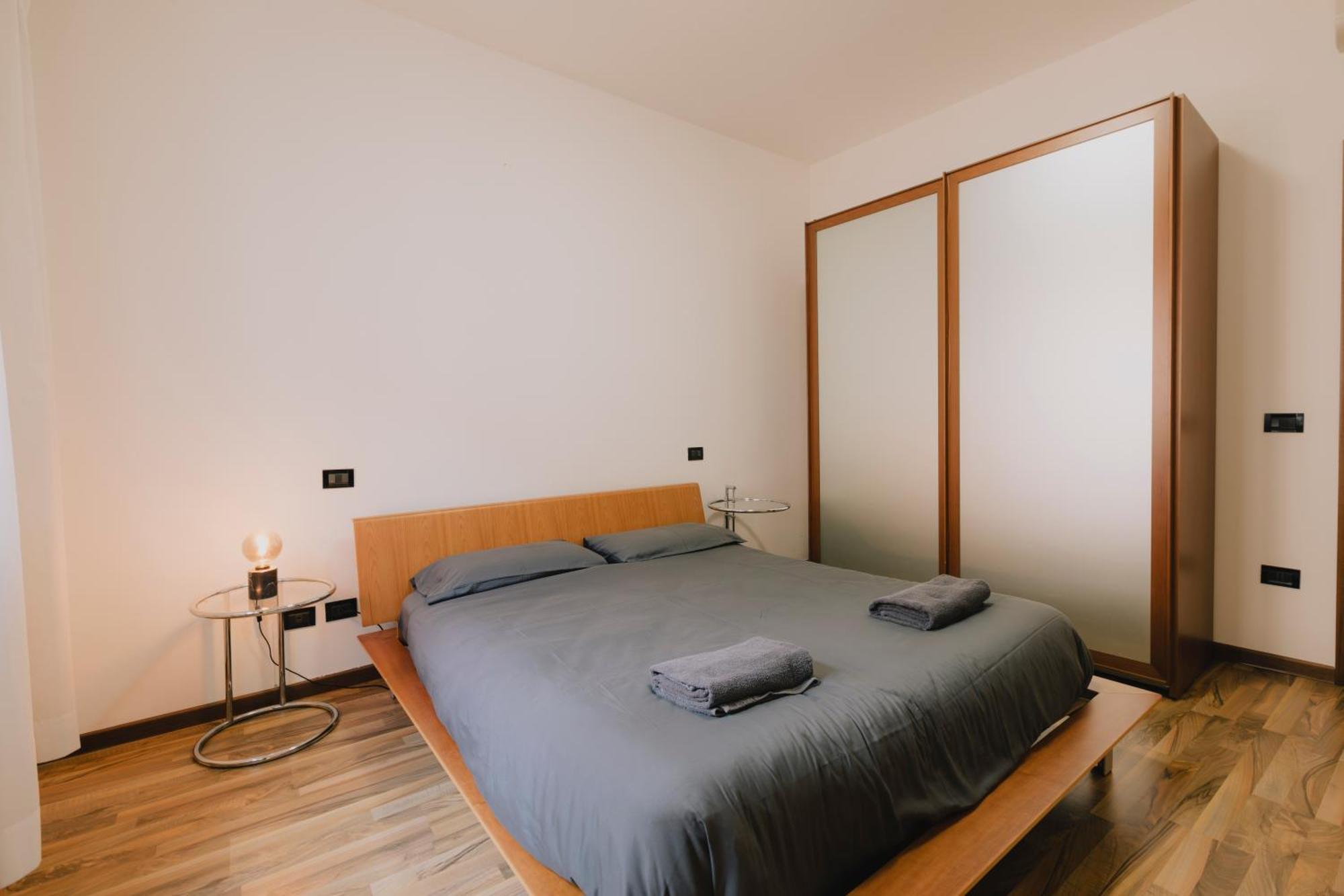 Arena Luxury Apartment *