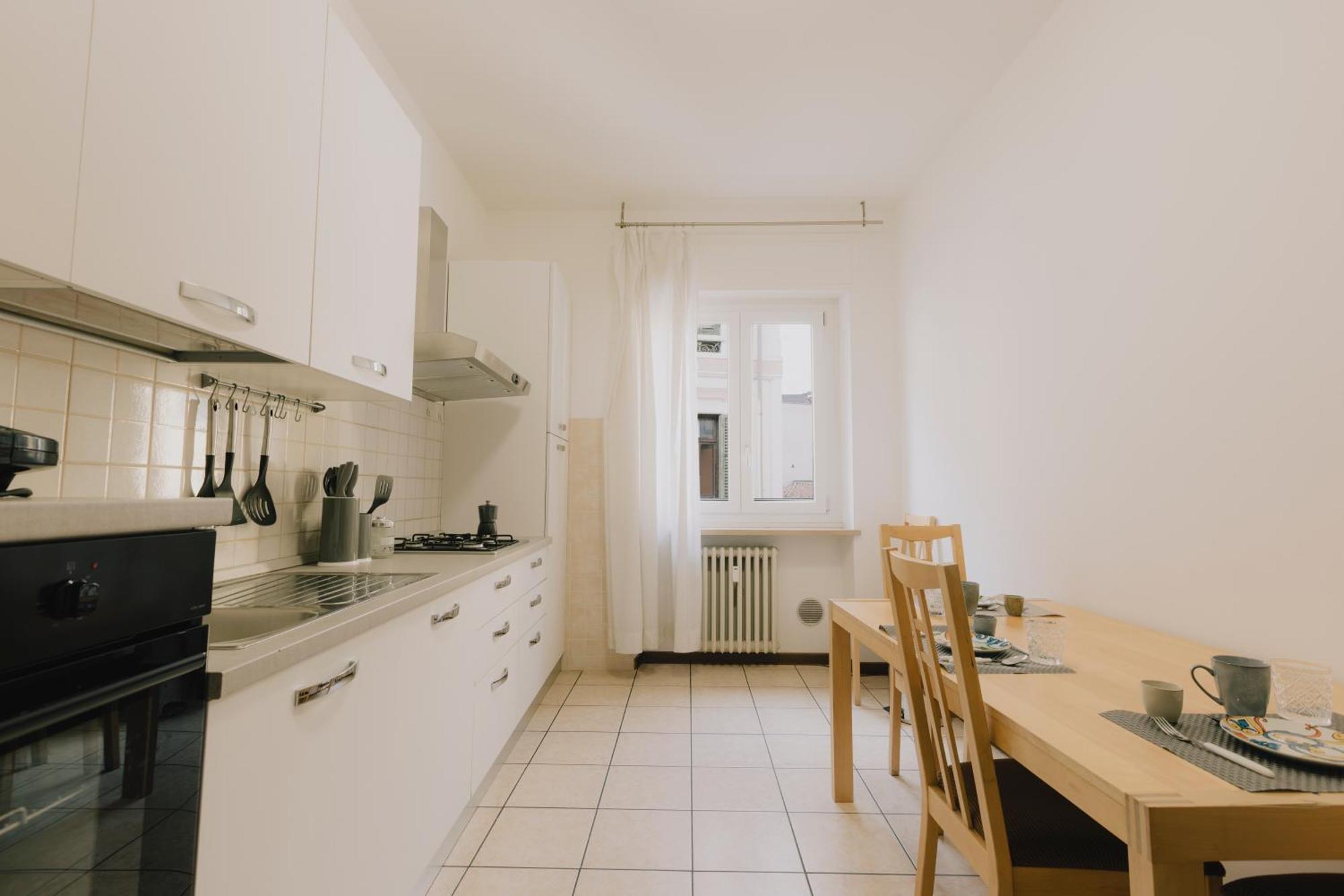 Arena Luxury Apartment *